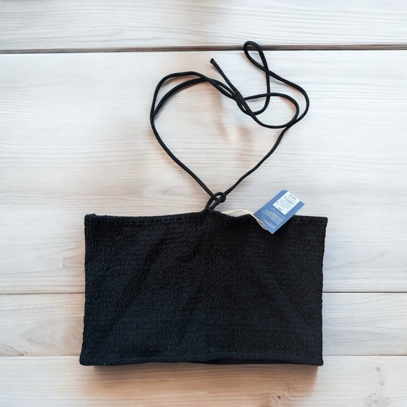 BUNDLE Black and multicolored halter Tie Front Top - Picture 3 of 5